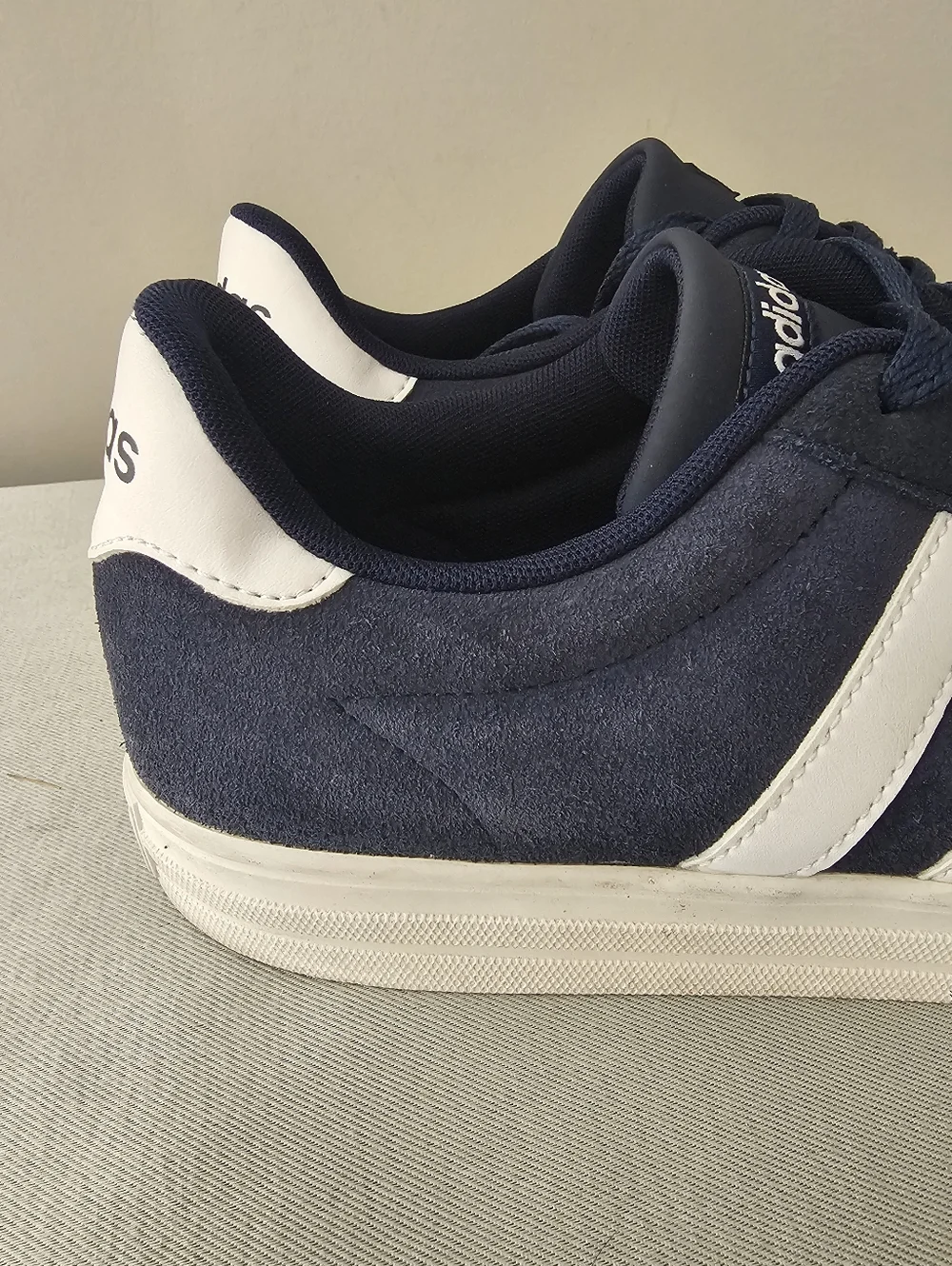 ADIDAS Daily 2.0 Mens Navy Blue Sneakers